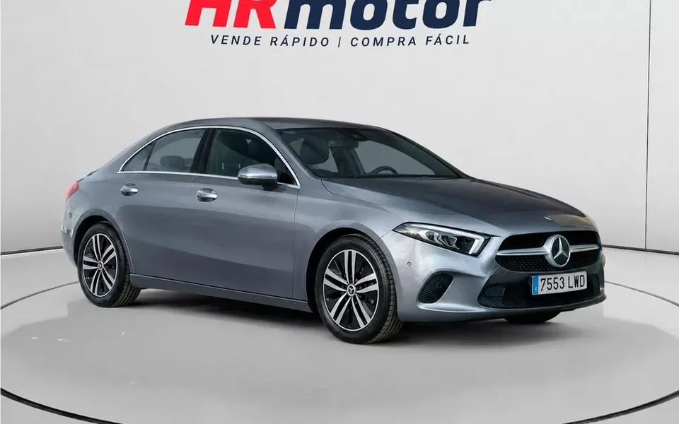 MERCEDES-BENZ Clase A A 180d Sedán 8G-DCT - 22560€ en Zaragoza