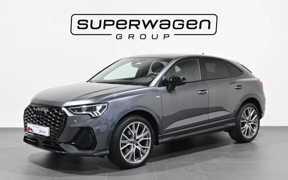 AUDI Q3 Q3 Sportback 35 TDI Black line S tronic