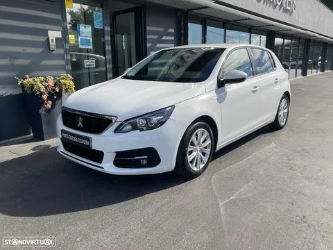 Peugeot 308 1.2 PureTech Style