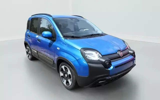 Fiat Panda CROSS 5S Zéro km immatriculé