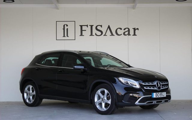 MERCEDES-BENZ GLA 180D URBAN