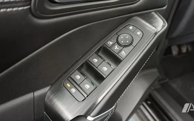 NISSAN Qashqai QASHQAI 1.3 DIG-T MHEV 103KW N-CONNECTA 140 5P