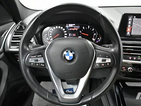 BMW X3 X3 xDrive 20dA xLine