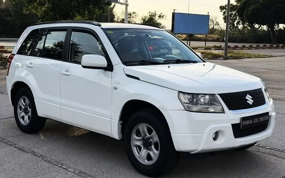 SUZUKI Grand Vitara Grand Vitara 1.9DDiS JLX