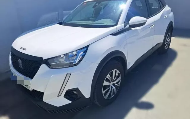 PEUGEOT 2008 BlueHDi 100 Active