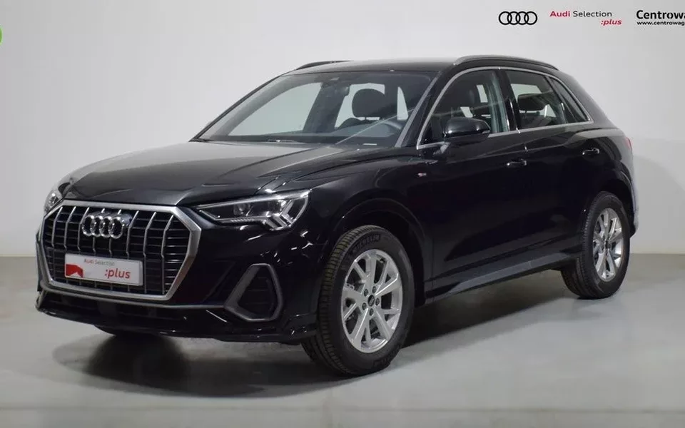 AUDI Q3 Q3 35 TFSI Black line S tronic