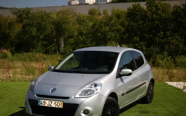 Renault Clio 1.2 TCE GT J15