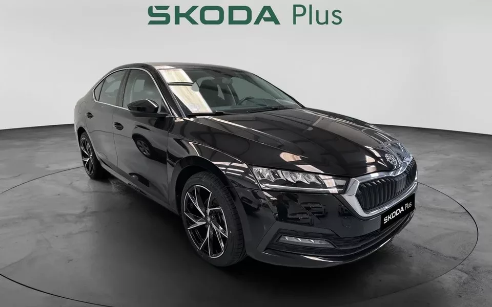 SKODA Octavia 1.5 TSI m-HEV 110kW (150CV) DSG Ambition
