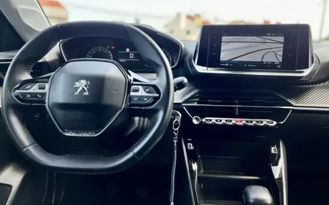 Peugeot 208 2022 1.5 BlueHDi Active Pack 102Cv | CARPLAY