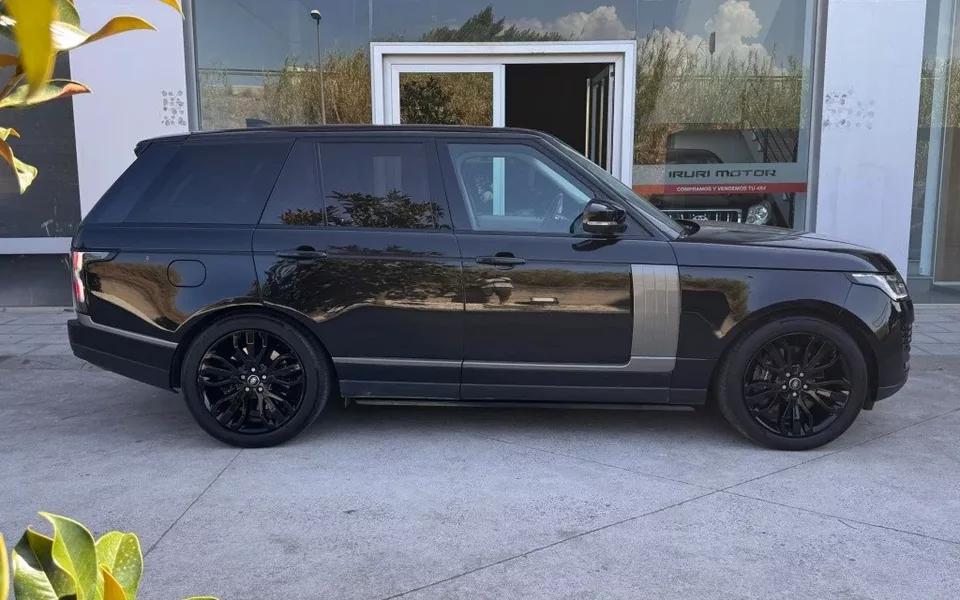 LAND-ROVER Range Rover Range Rover 4.4D SDV8 Vogue 4WD Aut.