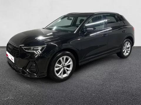 AUDI Q3 35 TFSI 150 ch S tronic 7 S line plus
