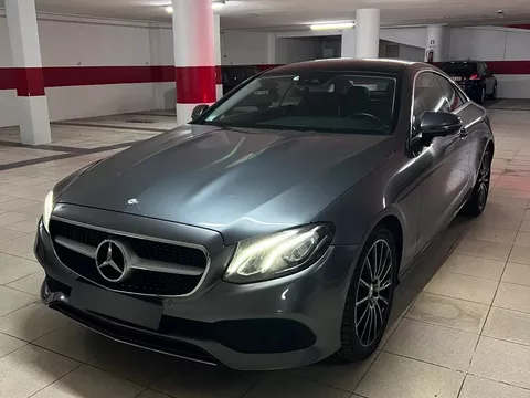 Mercedes-Benz E 200 d AMG Line
