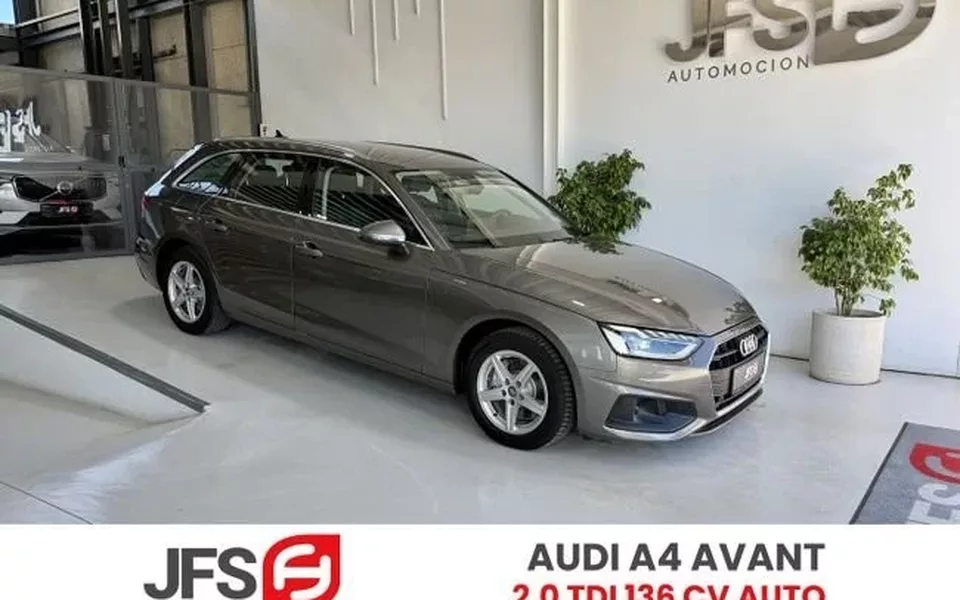 AUDI A4 Avant 2.0 TDI 136 CV