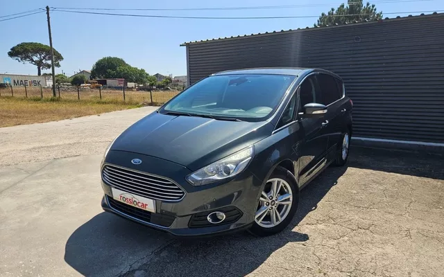 Ford S-Max 2.0 TDCi Titanium