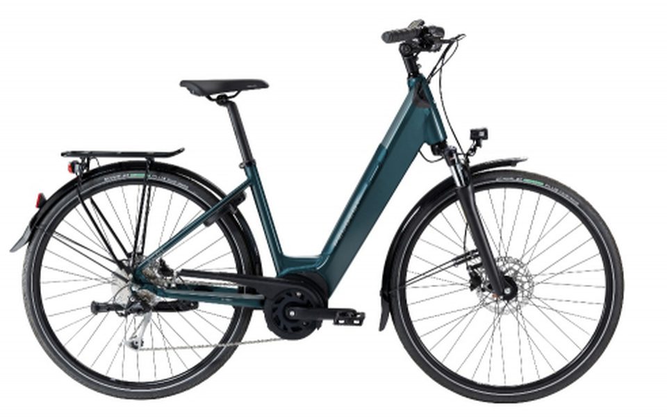 PEUGEOT eC01 D9 Active Plus