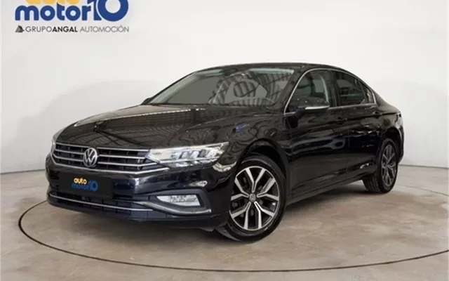 VOLKSWAGEN Passat Passat 1.5 TSI ACT Executive DSG7 110kW