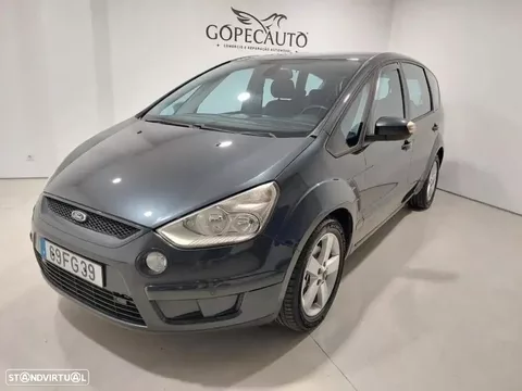 Ford S-Max