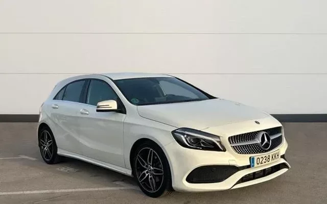 MERCEDES-BENZ Clase A 2.1 A 200 D 136 5P AMG LINE AUTO