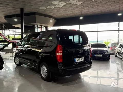 HYUNDAI H-1 2.5 CRDi VGT Top 9 plazas Chasis Largo