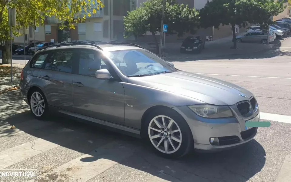 BMW 320