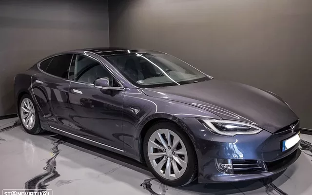 Tesla Model S Long Range AWD