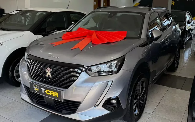 Peugeot 2008 1.5 BlueHDi Allure Pack EAT8