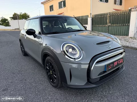 MINI 3 Portas Cooper E Essential