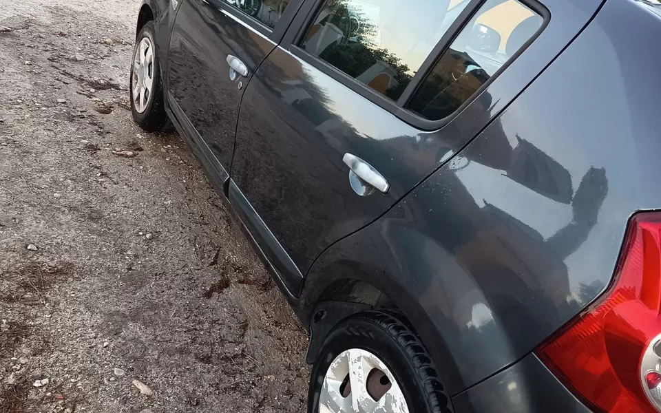 Dacia Sandero 1.2 16V Access