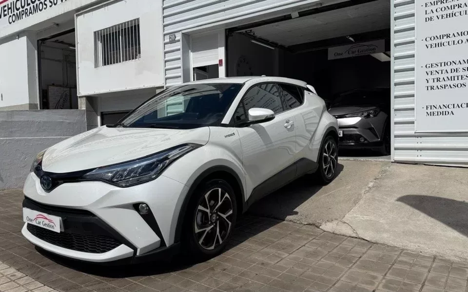 TOYOTA C-HR C-HR 125H Advance