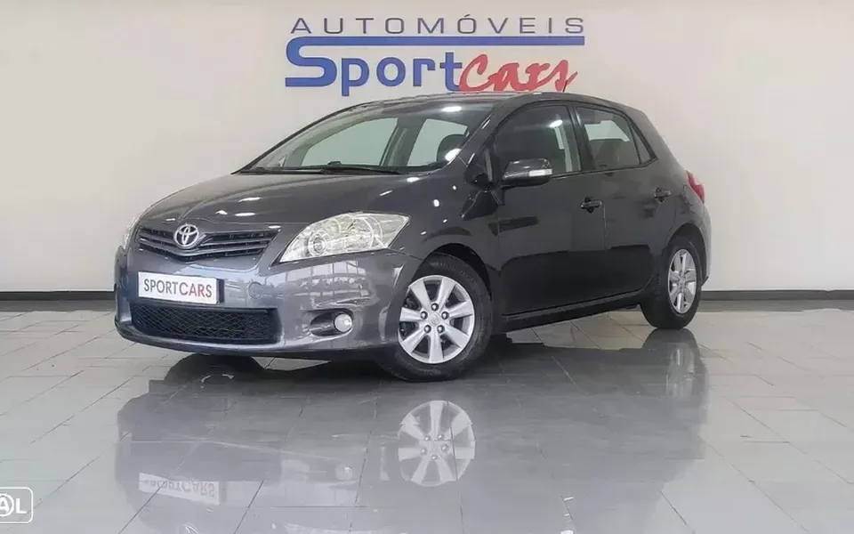 Toyota Auris 1.4 D-4D Sol
