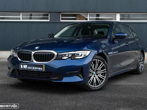 BMW 330 e Line Luxury Auto
