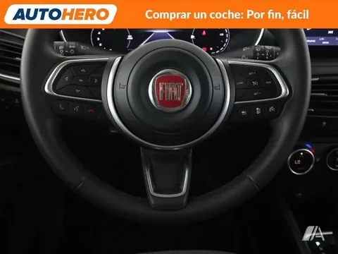 FIAT Tipo 1.5 Mild-Hybrid Cross