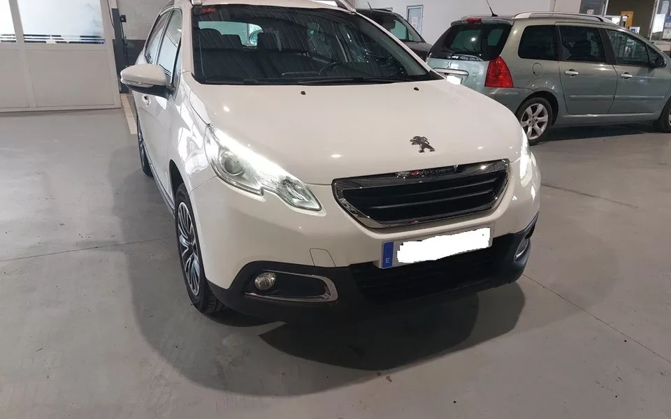 PEUGEOT 2008 2008 1.2 e-VTI PureTech Active ETG5