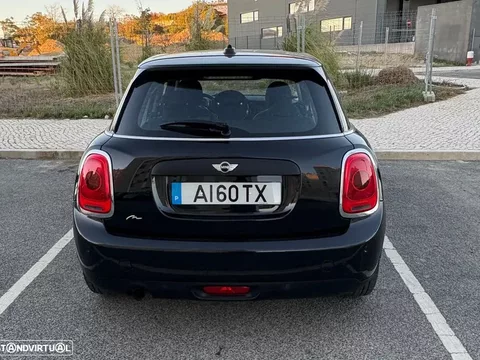 MINI 5 Portas