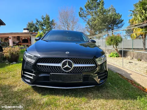 Mercedes-Benz A 250 e 8G-DCT AMG Line