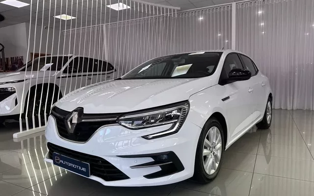 RENAULT Mégane Mégane 1.5dCi Blue Equilibre 85kW