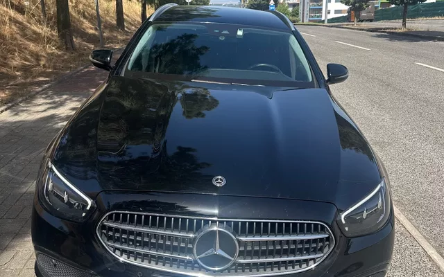 Mercedes-Benz E 300 Bluetec Hybrid Avantgarde