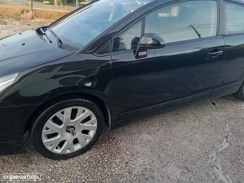 Citroën C4 1.6 HDi 110 VTR Pack