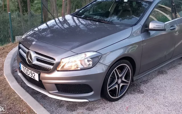 Mercedes-Benz A 180