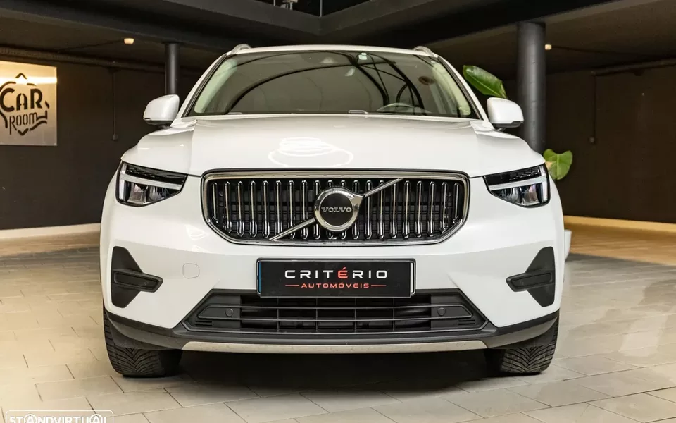 Volvo EX40