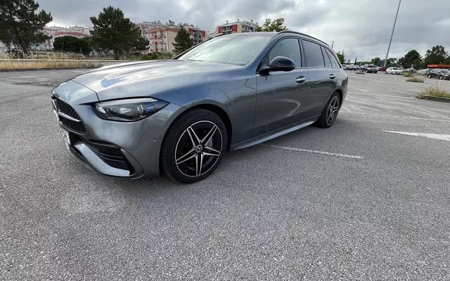 Mercedes-Benz C 300 e T 9G-TRONIC AMG Line