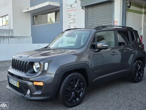 Jeep Renegade 1.3 T Night Eagle DCT