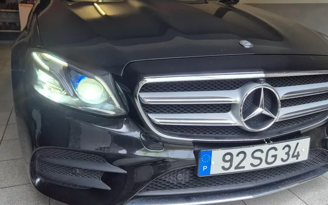 Mercedes-Benz E 220 d AMG designo