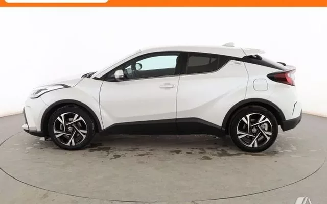 TOYOTA C-HR 1.8 Hybrid Advance