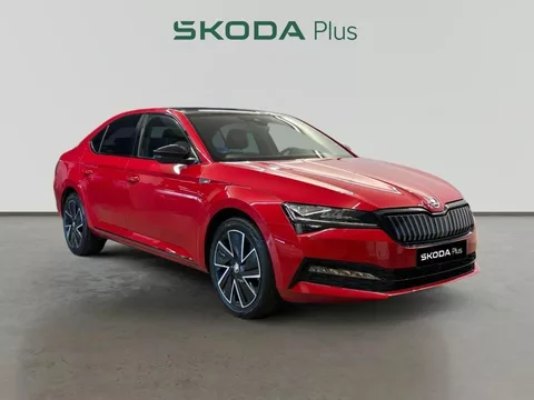 SKODA Superb 1.4 TSI iV P-HEV Sportline DSG 160 kW (218 CV)