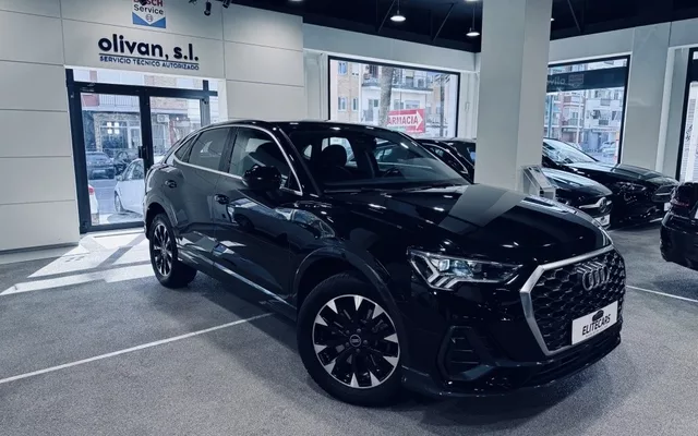 AUDI Q3 Q3 Sportback 45 TFSIe Advanced S-tronic