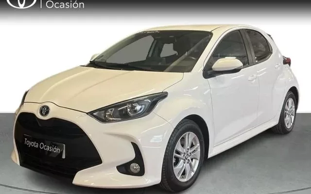 TOYOTA Yaris Yaris 120H 1.5 Active Tech