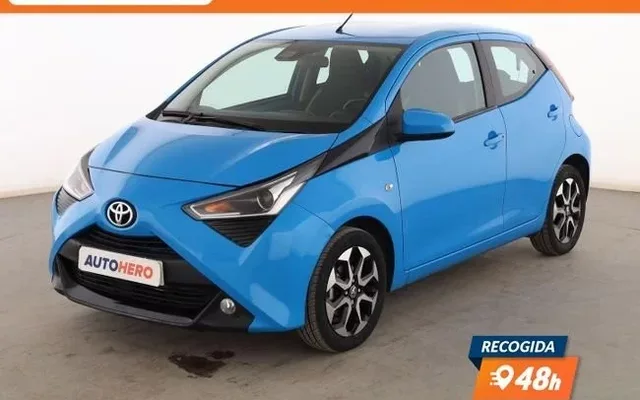 TOYOTA Aygo 1.0 VVT-i X-Play