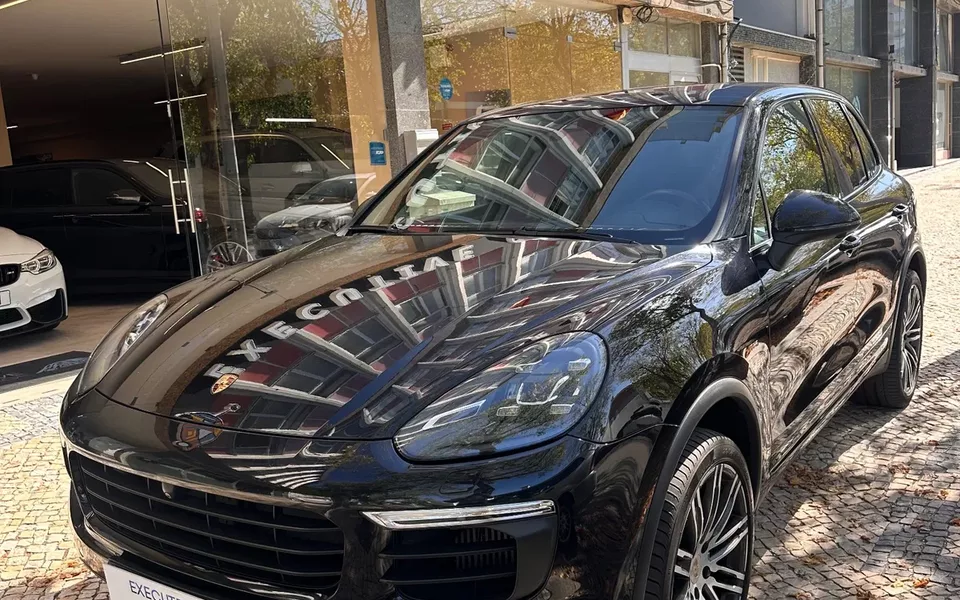 Porsche Cayenne Platinum Edition