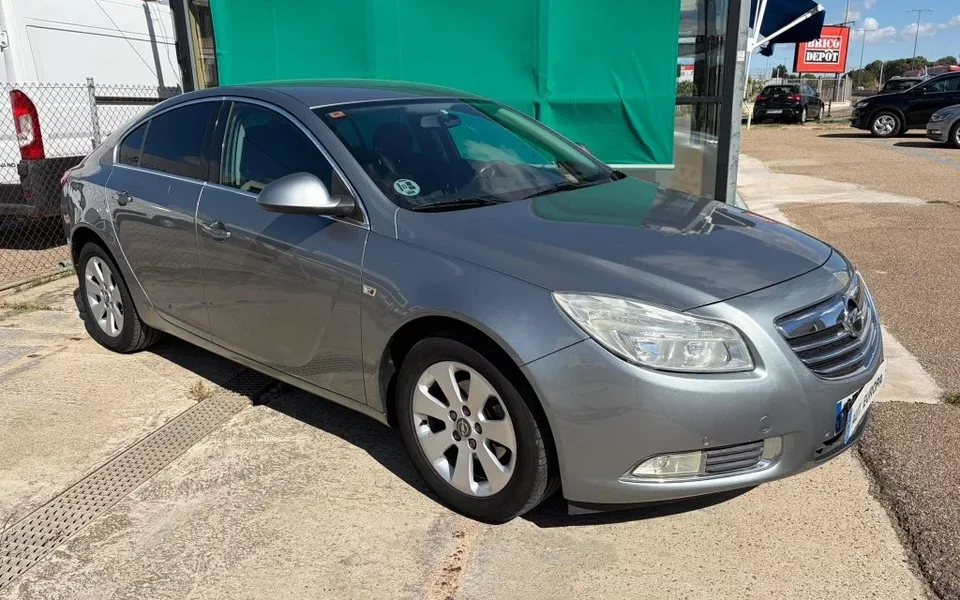 OPEL Insignia Insignia 2.0CDTI Selective Business S&S 130 - 7990€ en Zaragoza